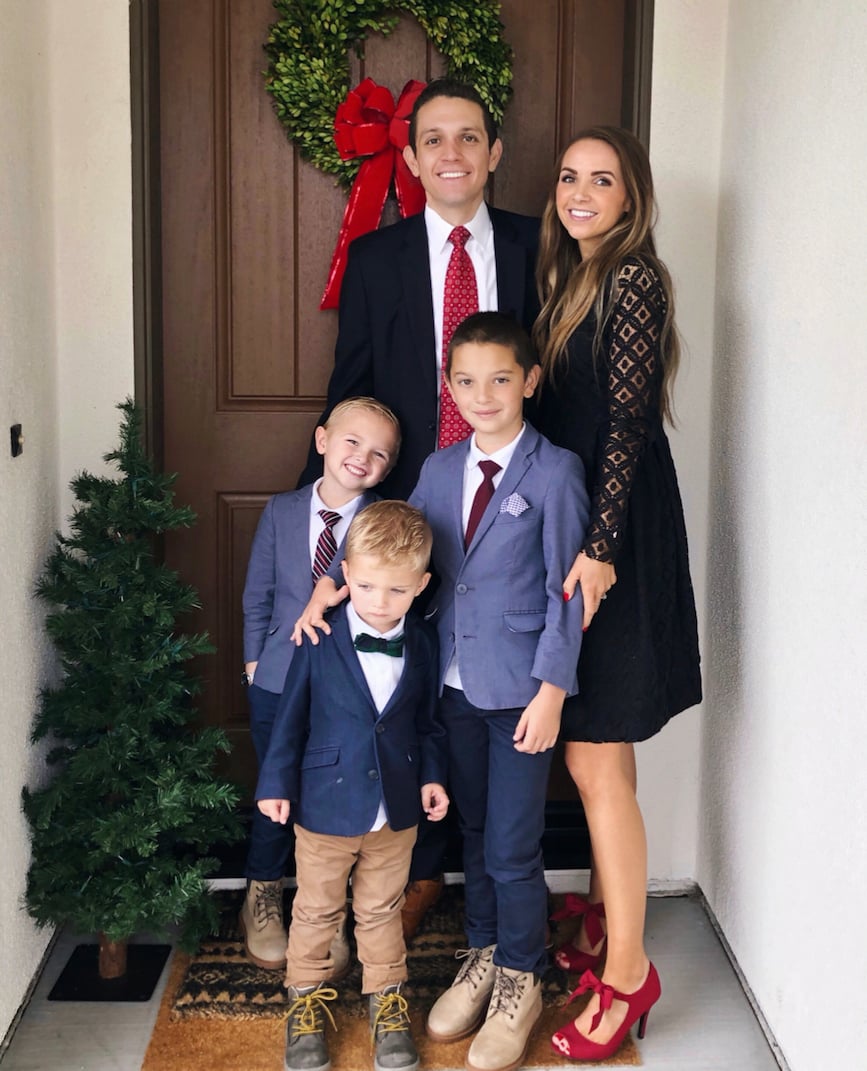 family Christmas outfit ideas 0032