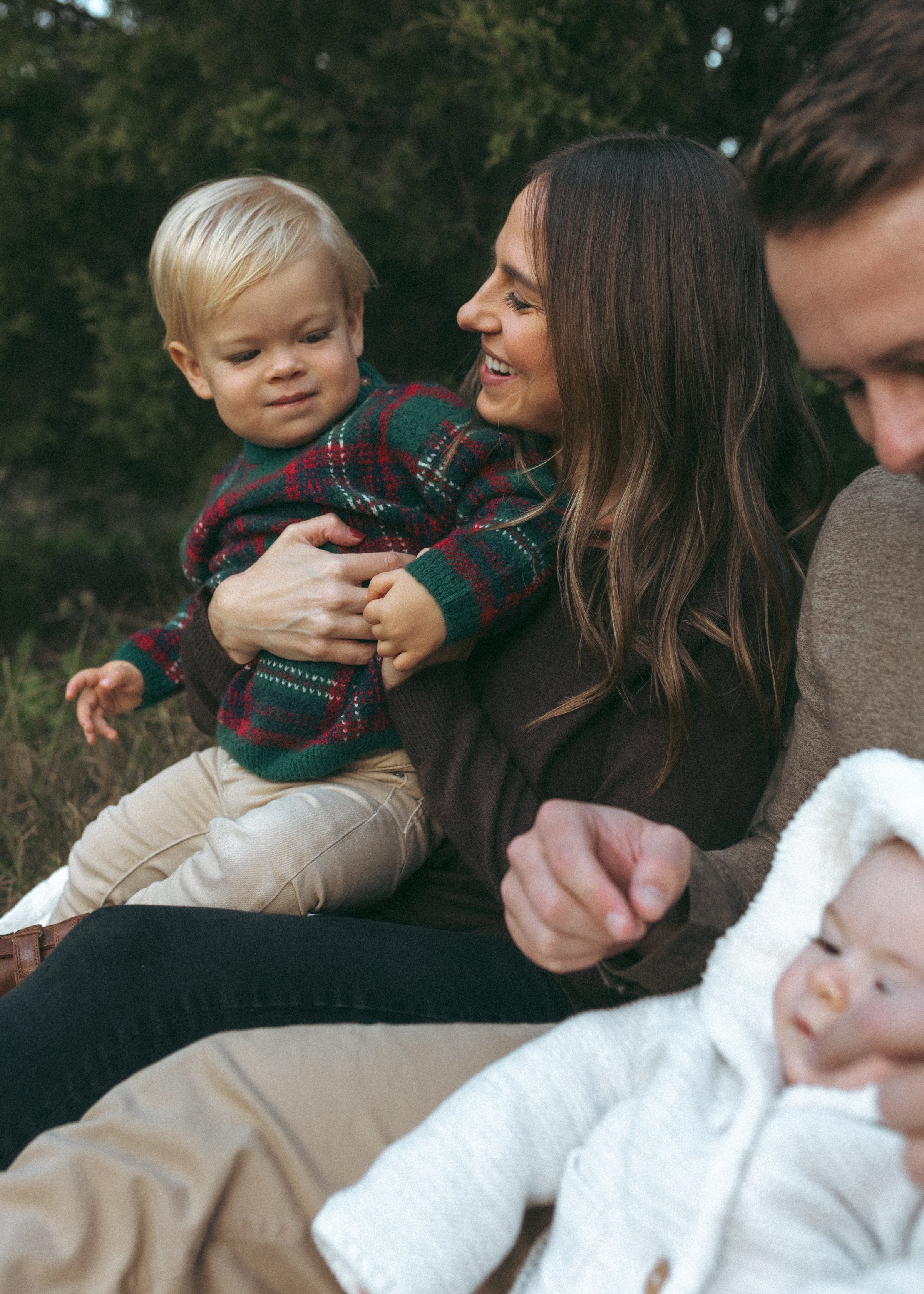 family Christmas outfit ideas 0042