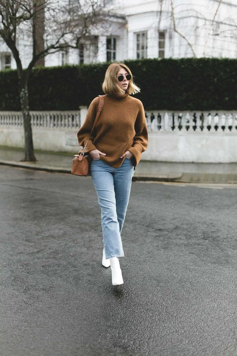 fashion-forward jeans and boots style tips.