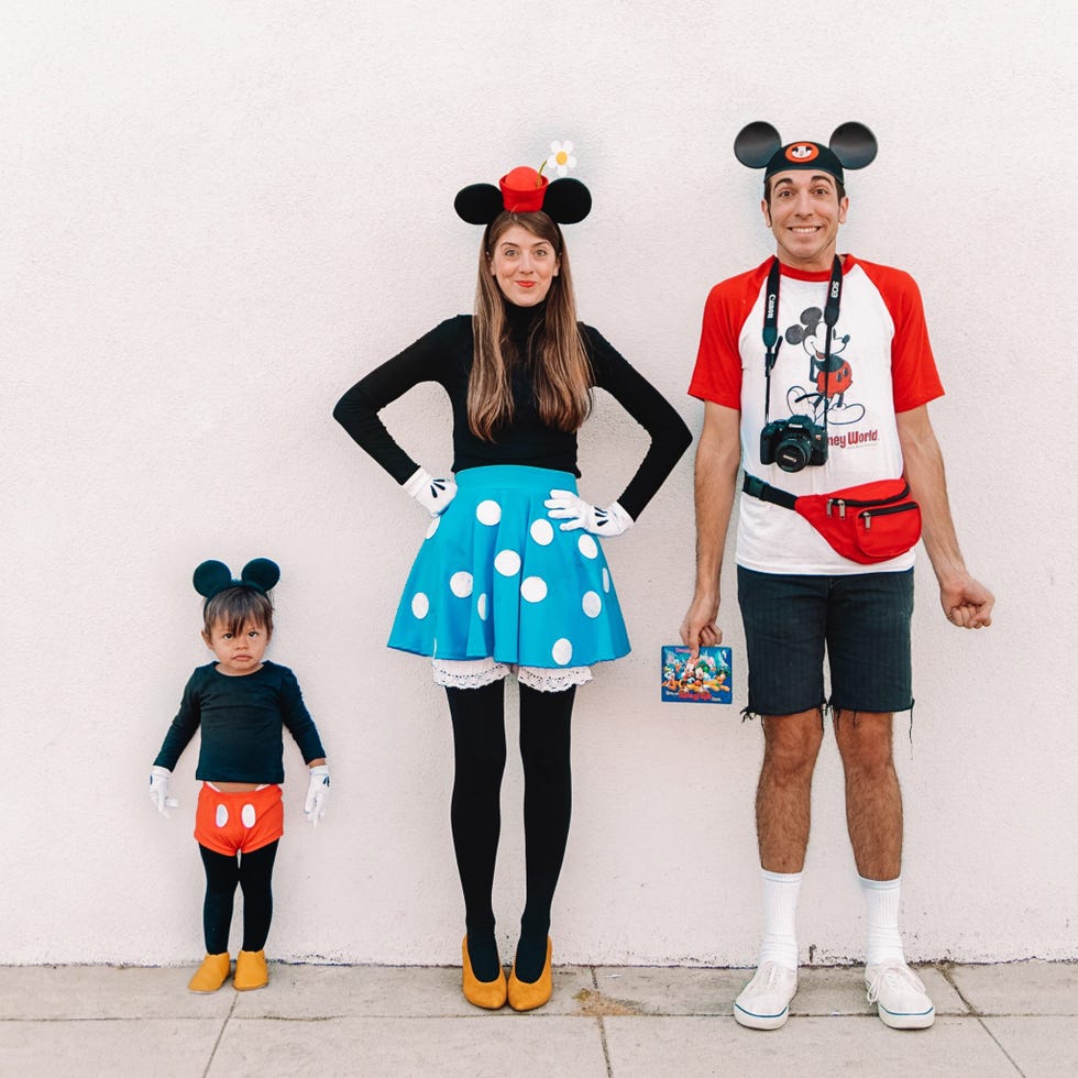 fashionable Minnie outfit ideas for holiday celebrations.