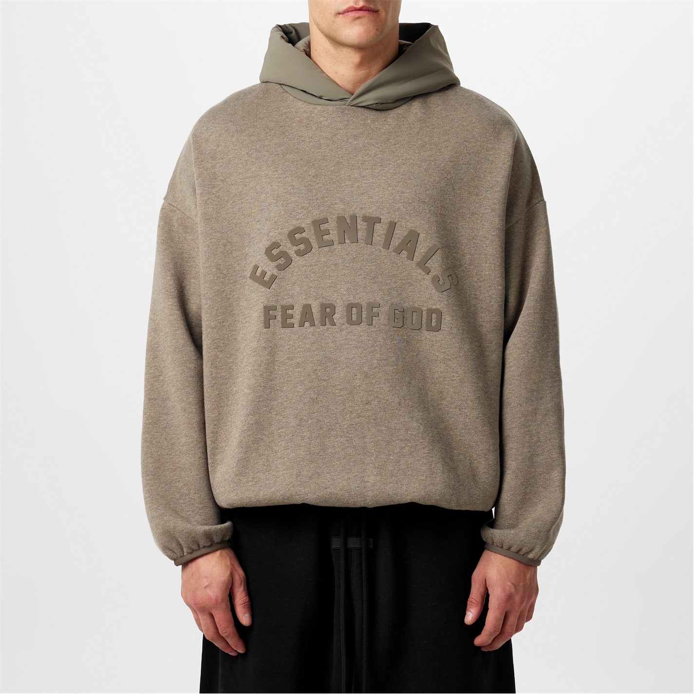 Fear of God essentials outfit ideas 0080