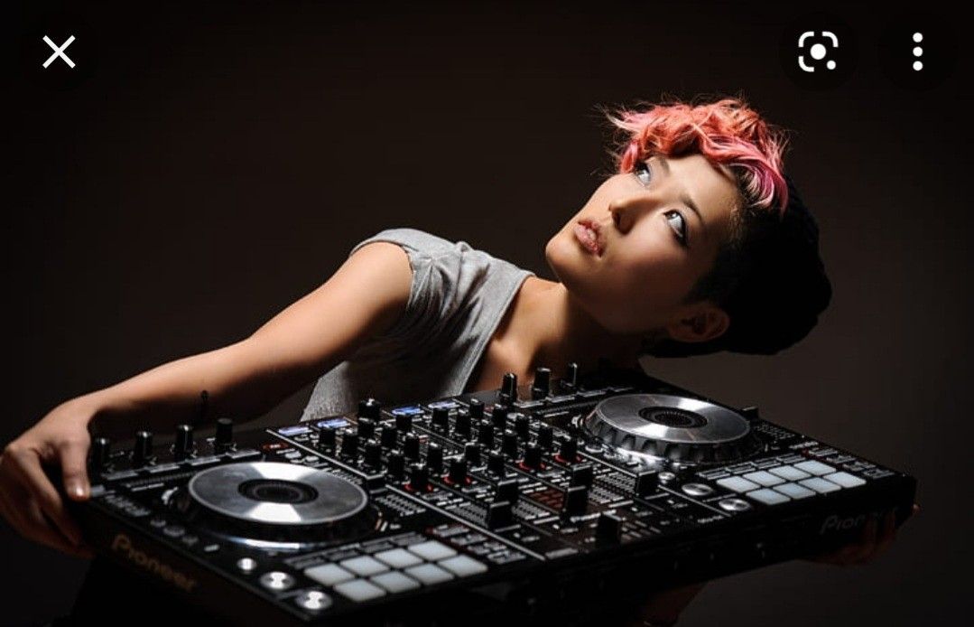 female DJ outfit ideas 0065