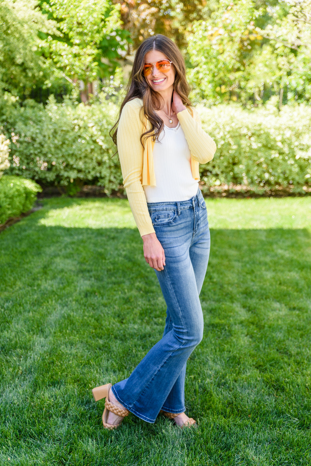 flare jeans outfit ideas 0015