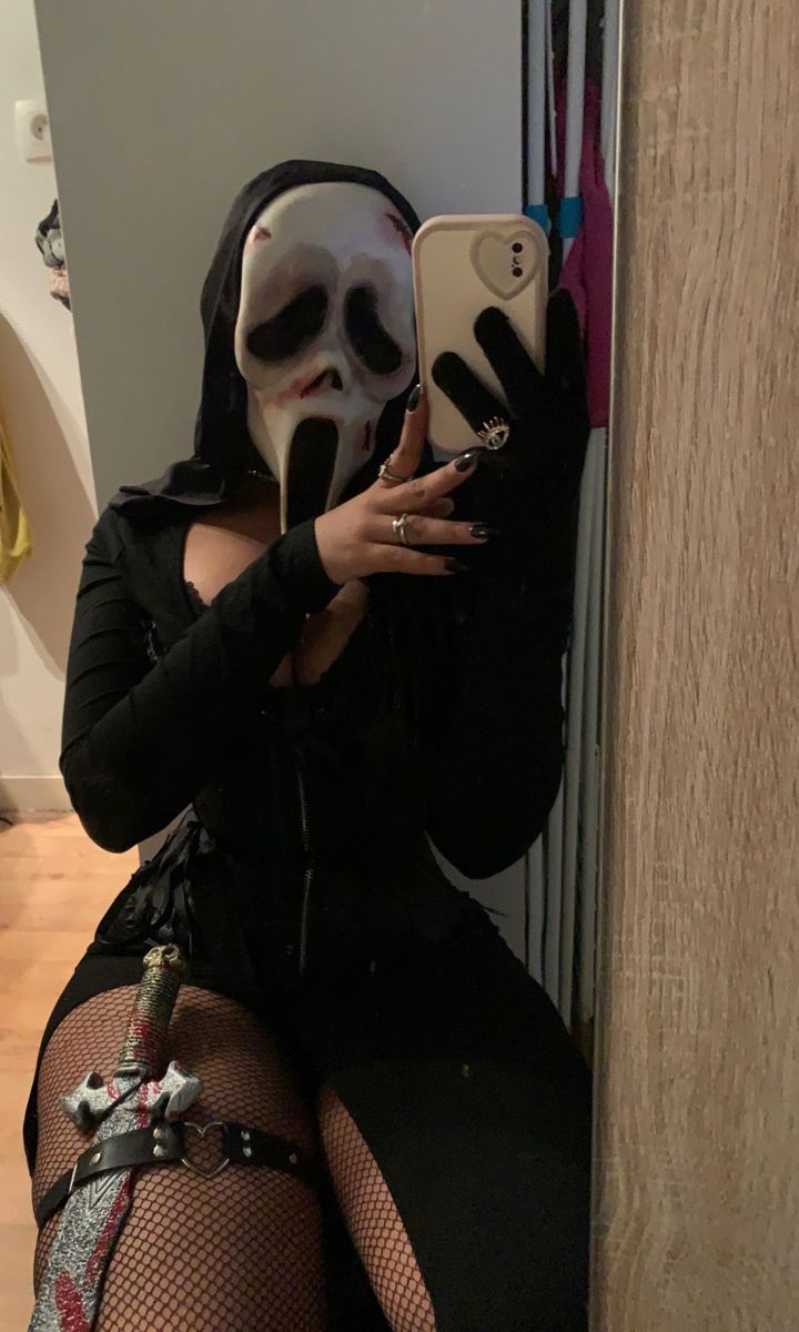 Ghostface outfit ideas 0091