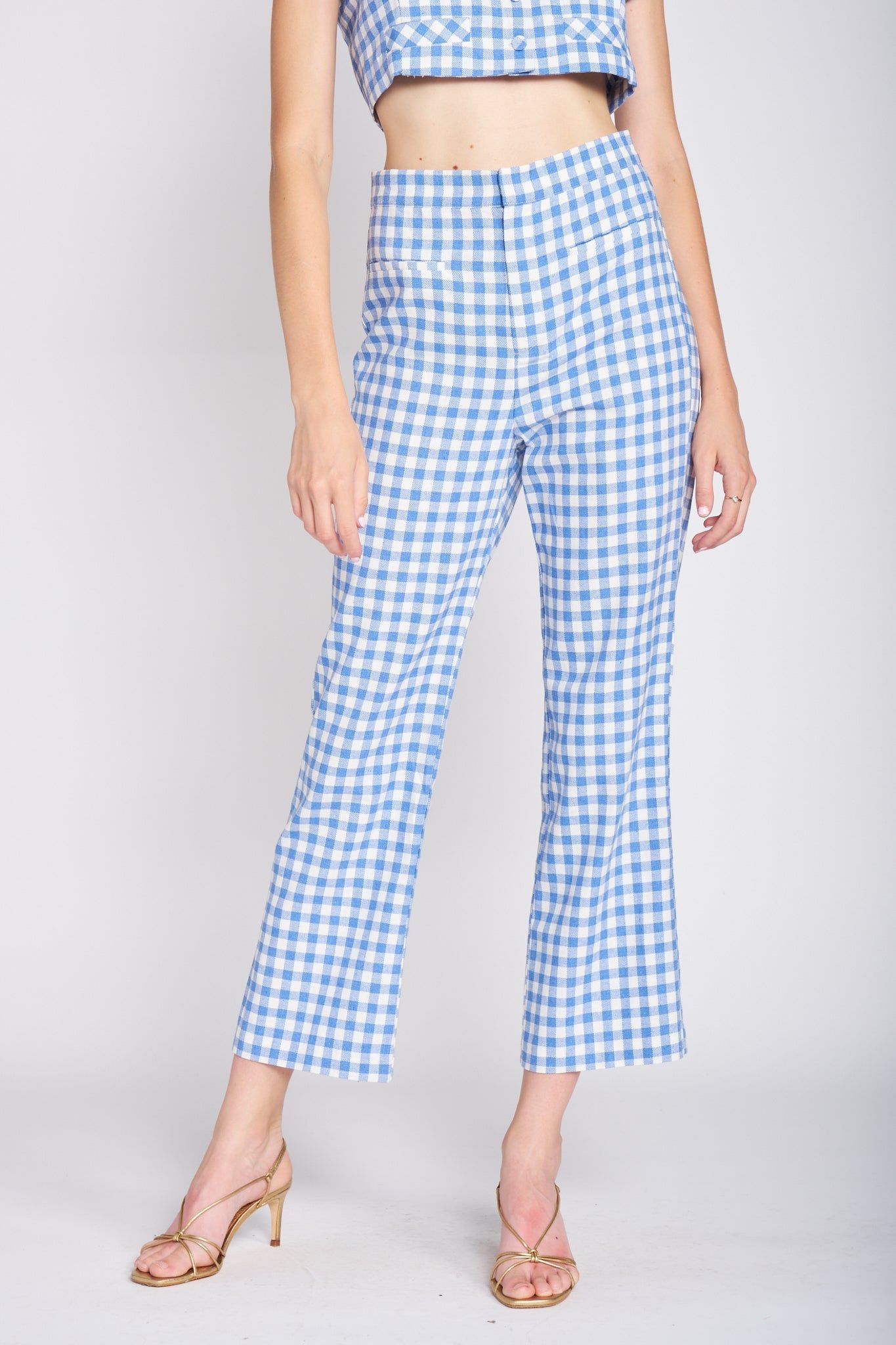 gingham pants outfit ideas 0046