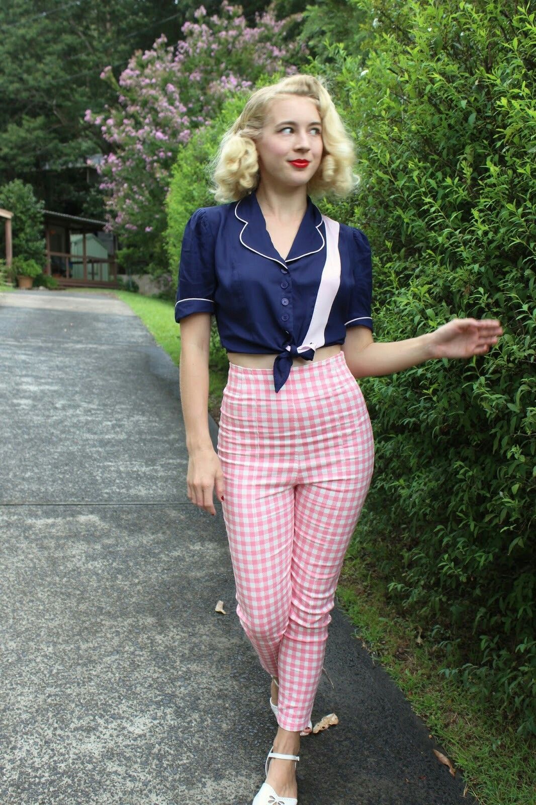 gingham pants outfit ideas 0075