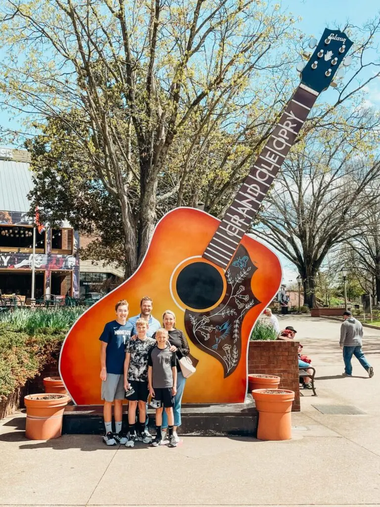 Grand Ole Opry outfit ideas 0016