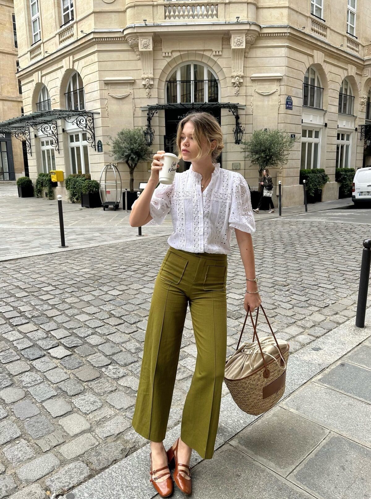 green pants outfit ideas 0023