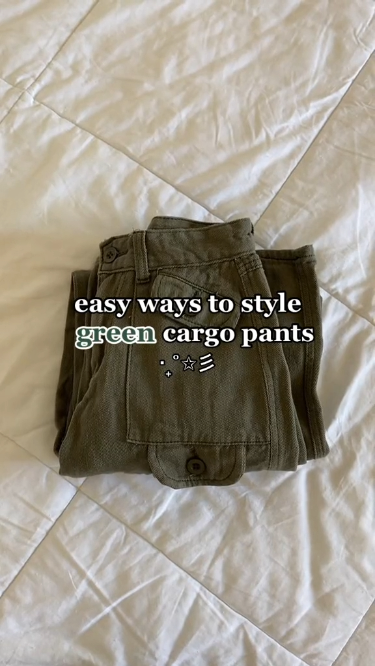 green pants outfit ideas 0025