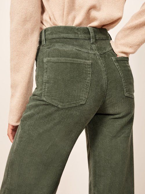 green pants outfit ideas 0037