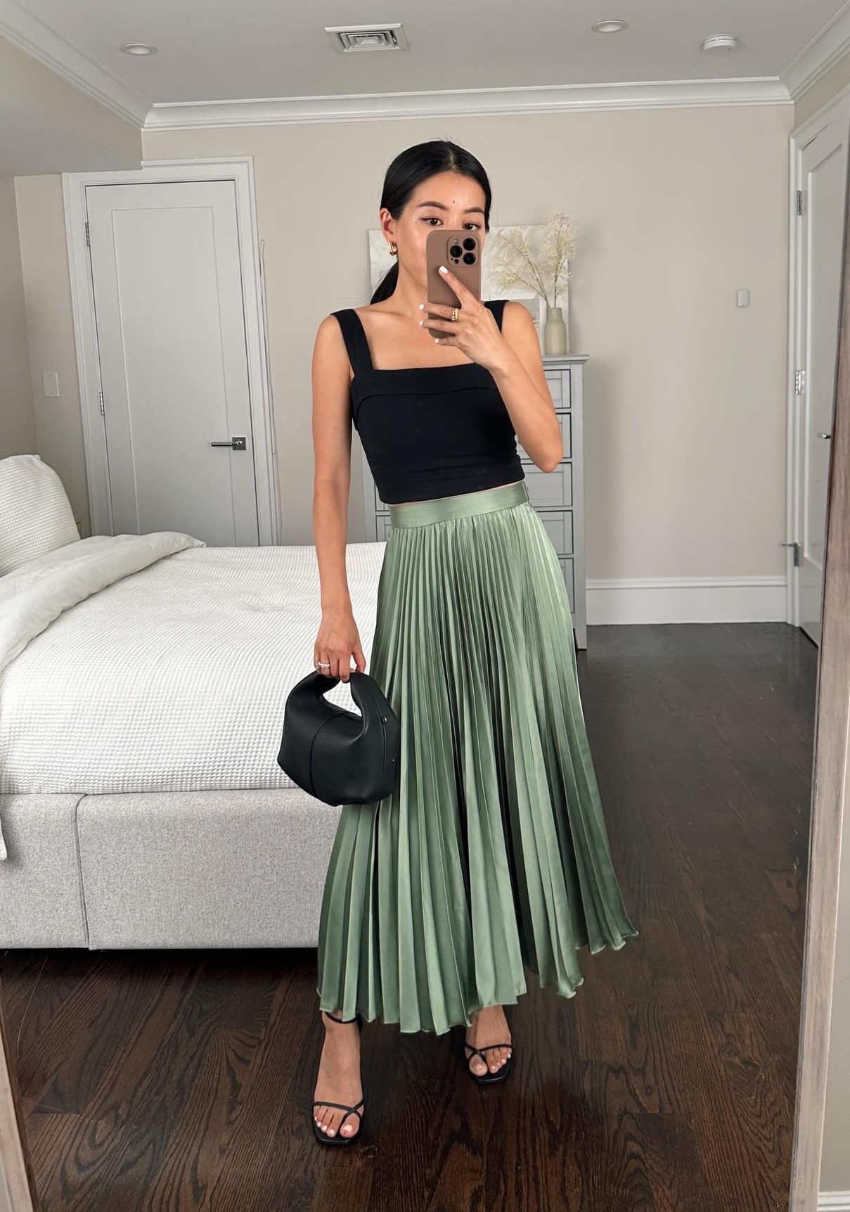 green skirt outfit ideas 0025