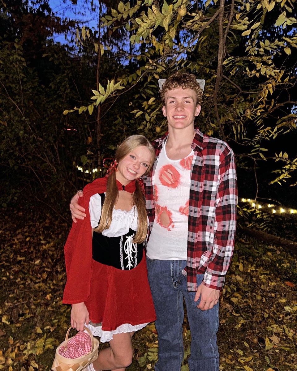 Halloween couple outfit ideas 0035