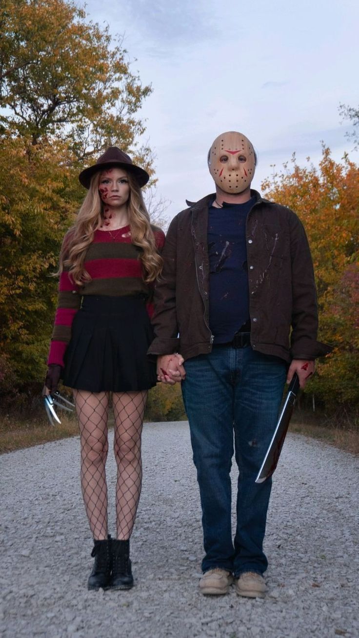 Halloween couple outfit ideas 0044