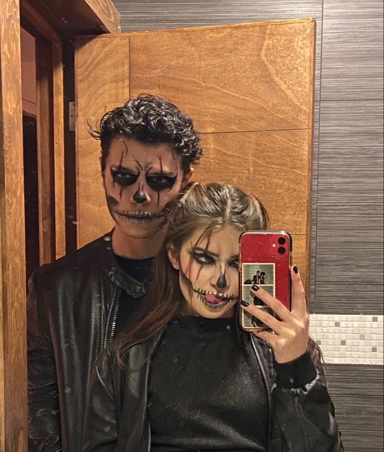 Halloween couple outfit ideas 0046