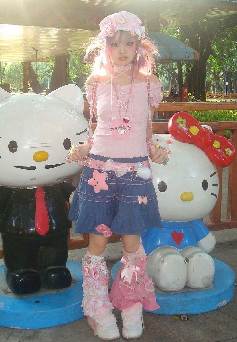 Hello Kitty outfit ideas 0057