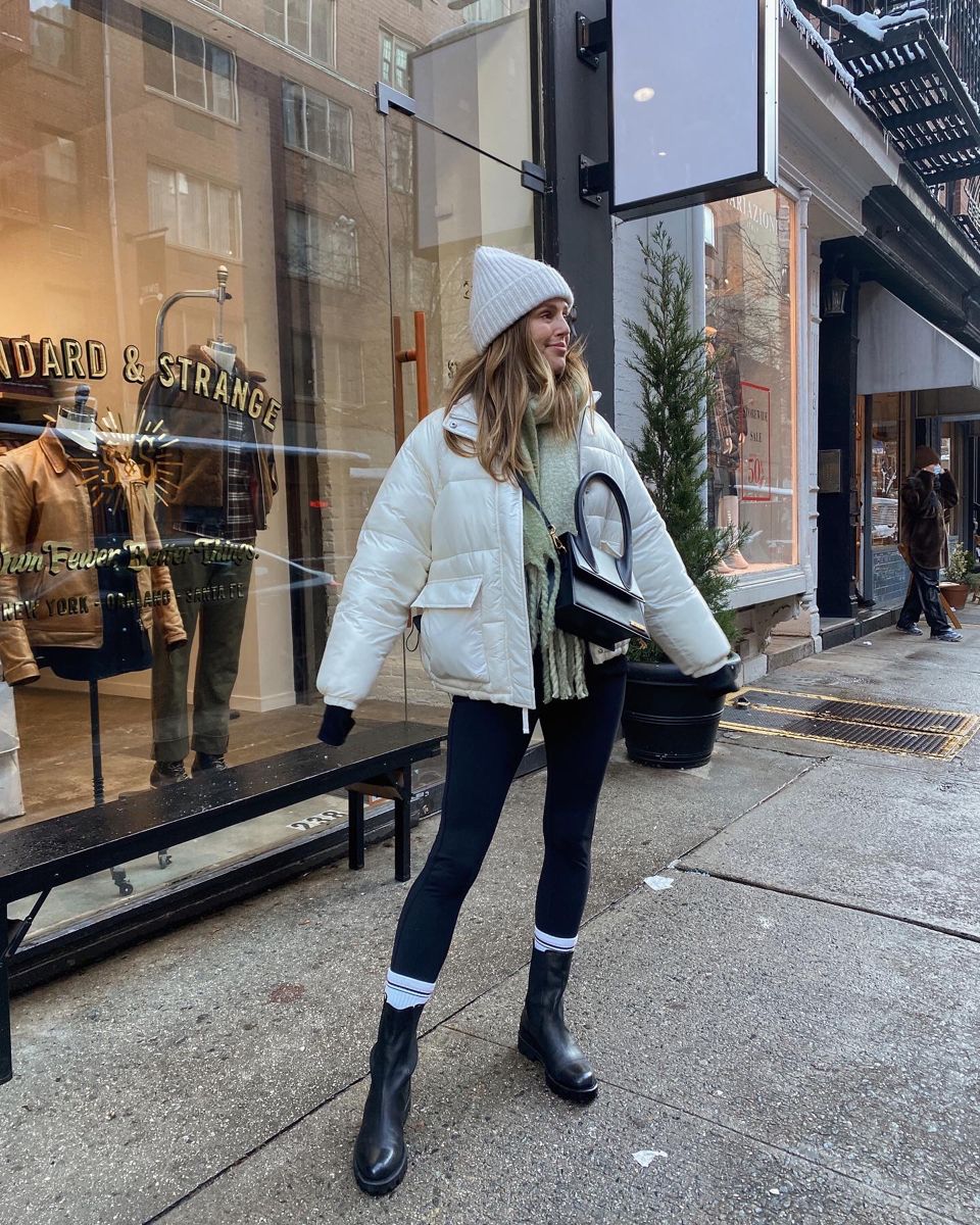 how to accessorize a white puffer jacket outfit