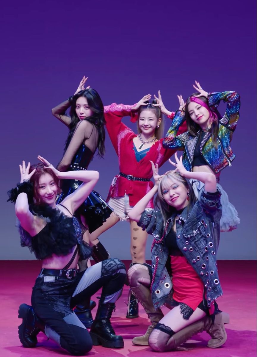 Itzy concert outfit ideas 0028