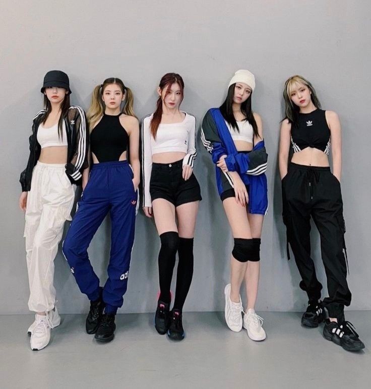 Itzy concert outfit ideas 0048