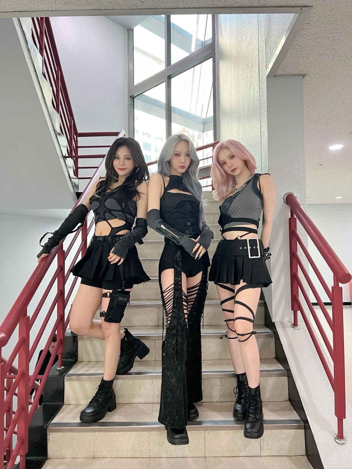 Itzy concert outfit ideas 0055