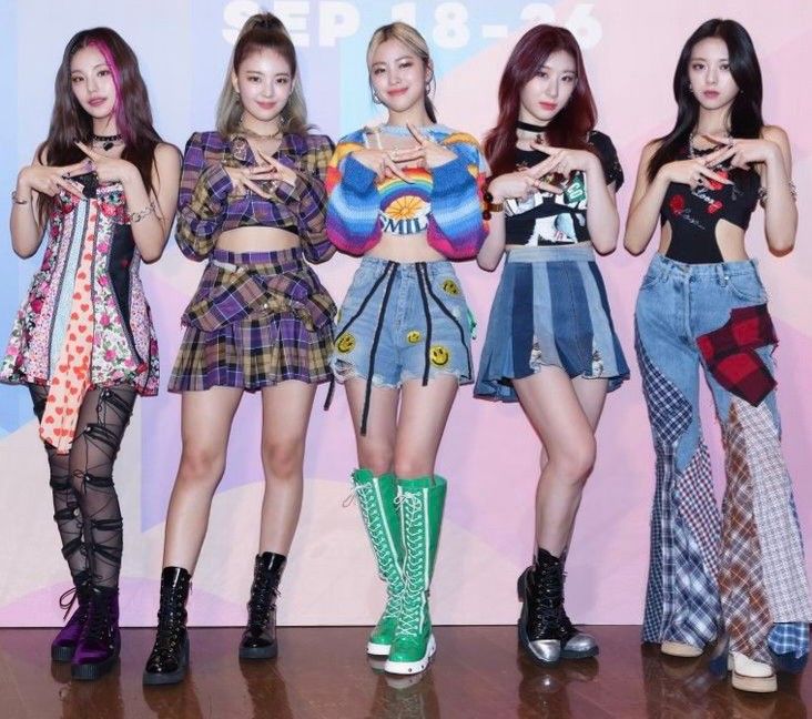 Itzy concert outfit ideas 0059