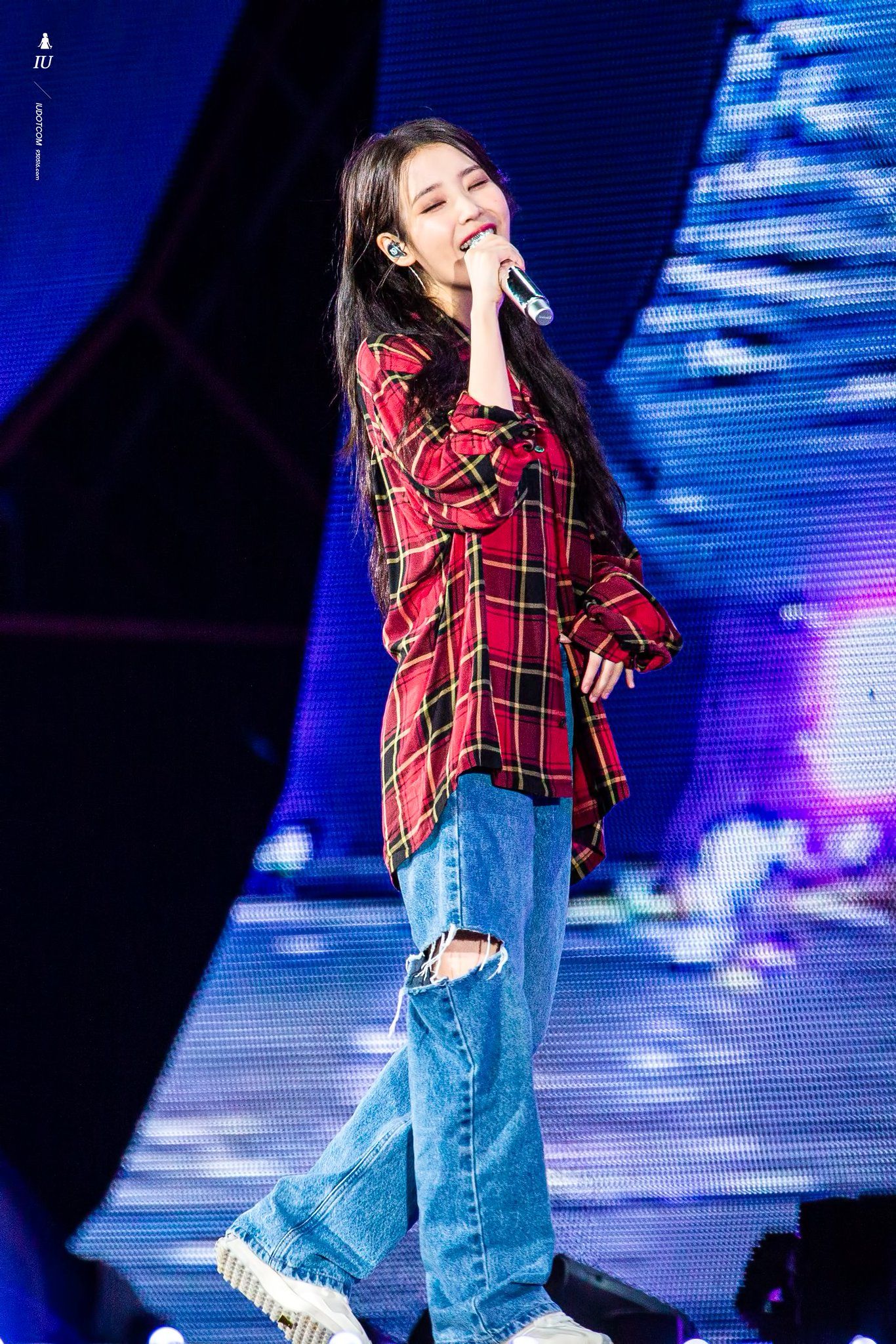 IU concert outfit ideas 0096