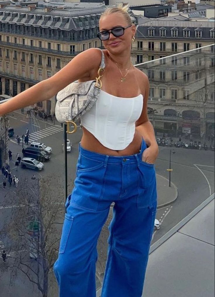 Kali Uchis concert outfit ideas 0084