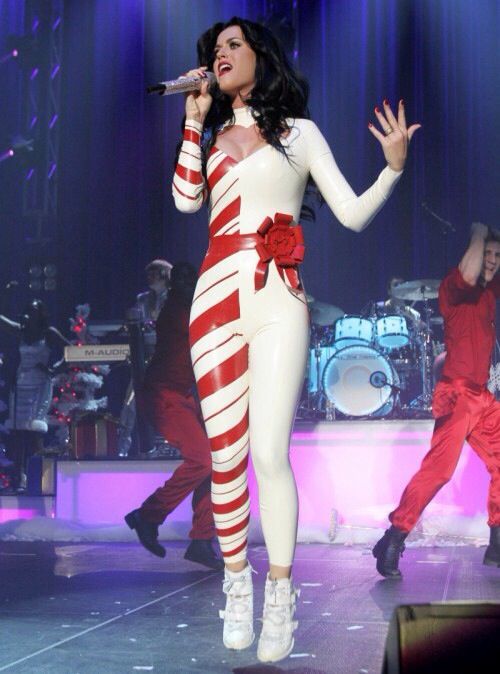 Katy Perry outfit ideas 0068