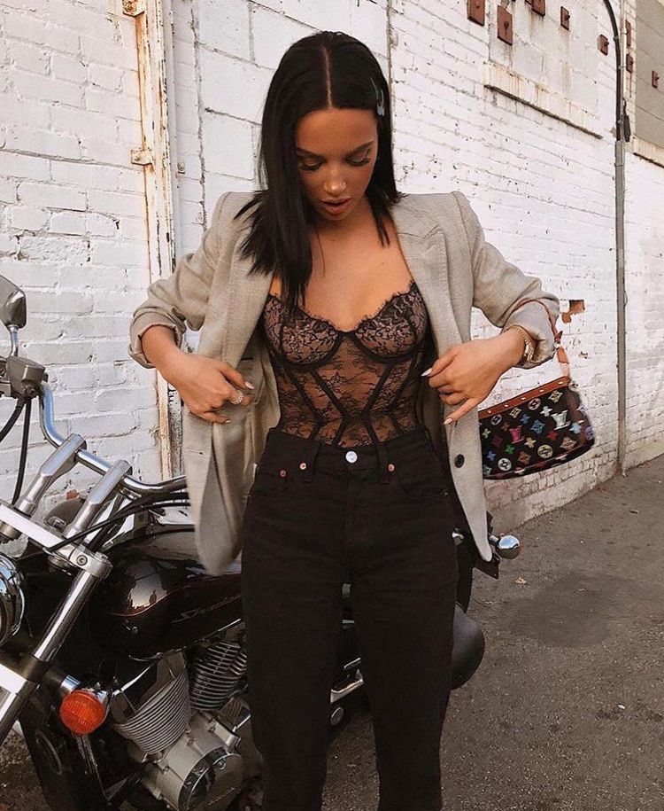 lace bodysuit outfit ideas 0045