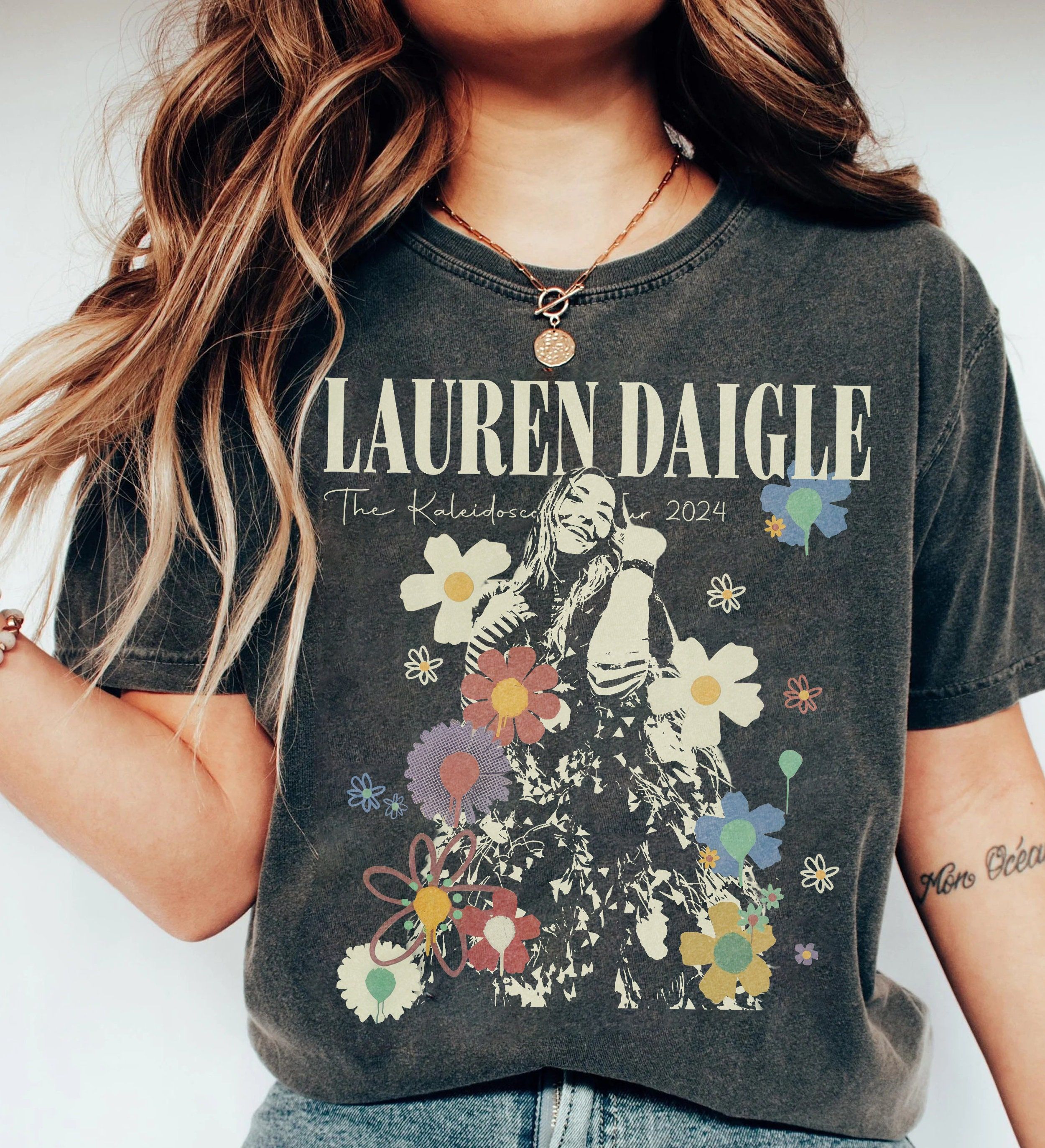 Lauren Daigle concert outfit ideas 0062