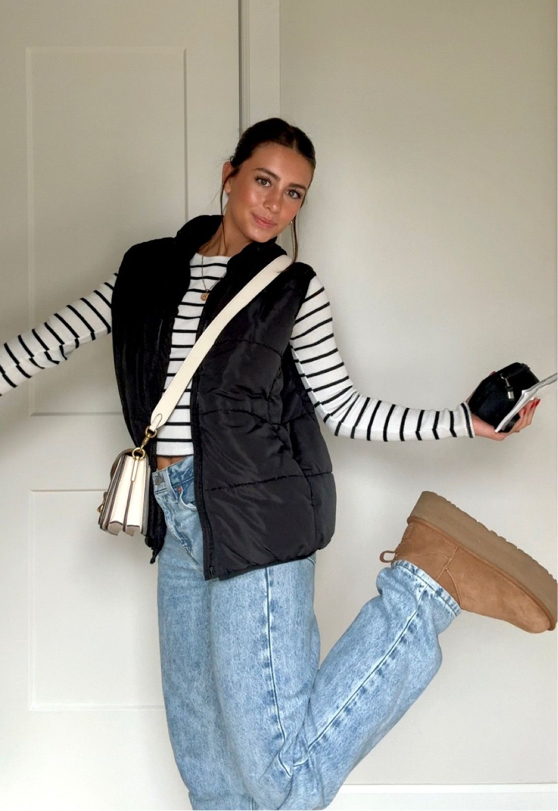 long puffer vest outfit ideas 0097