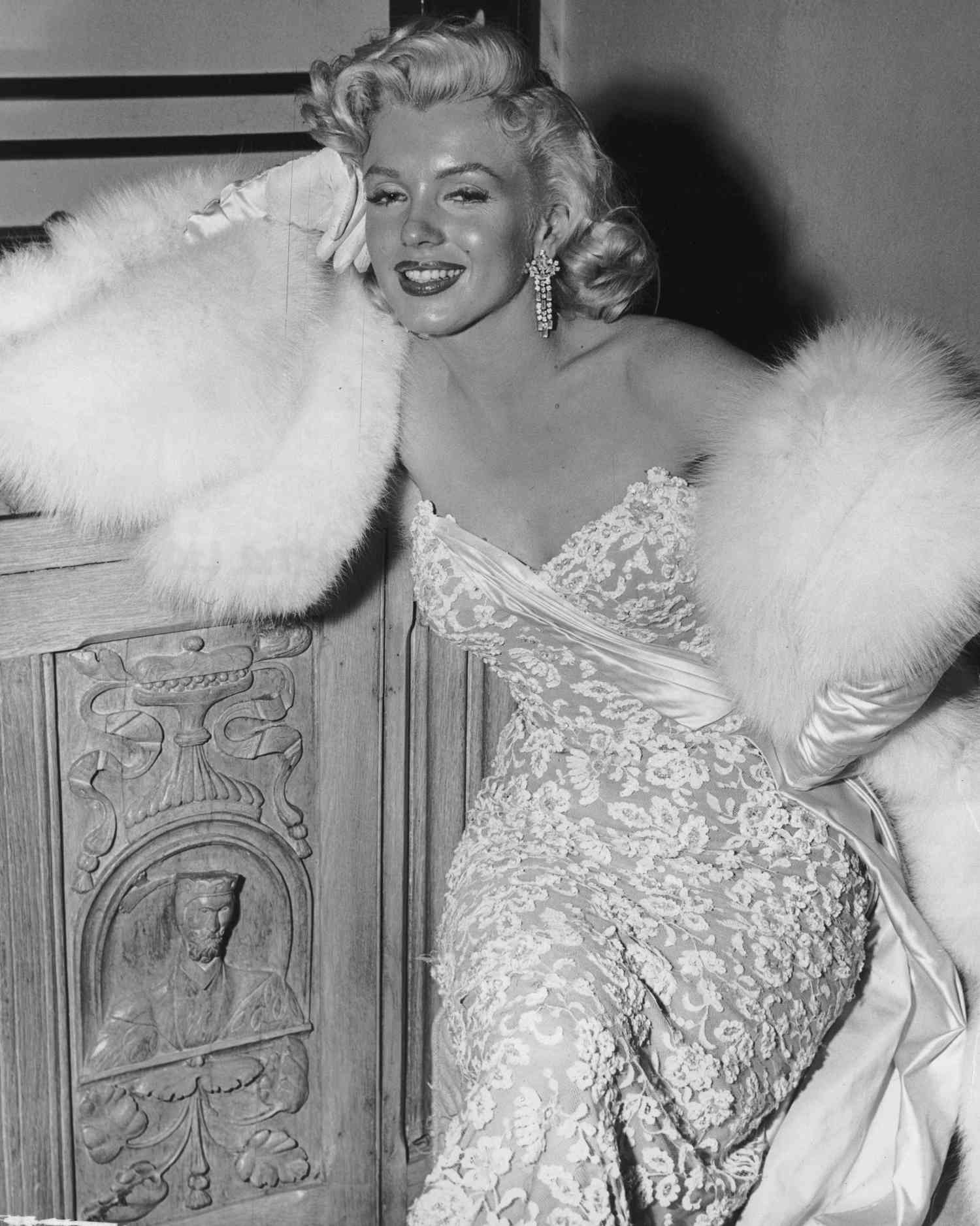 Marilyn Monroe outfit ideas 0031