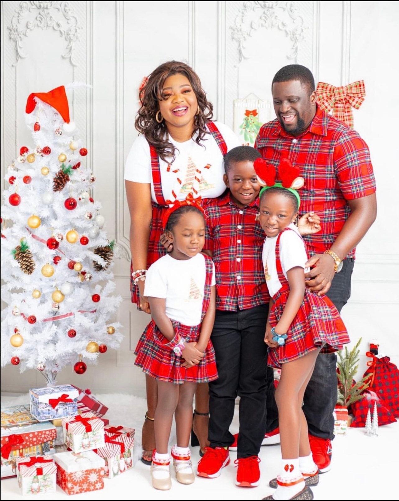 family Christmas outfit ideas 0042