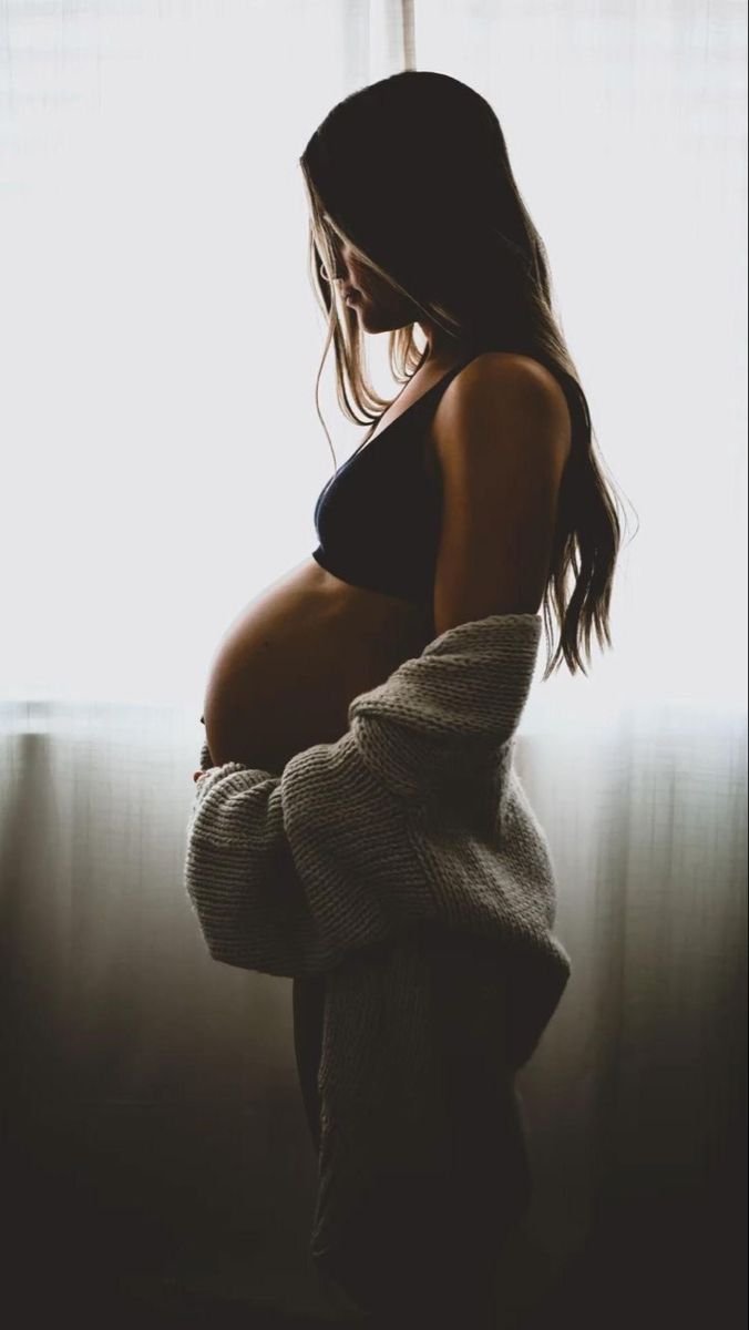 maternity photoshoot outfit ideas 0016