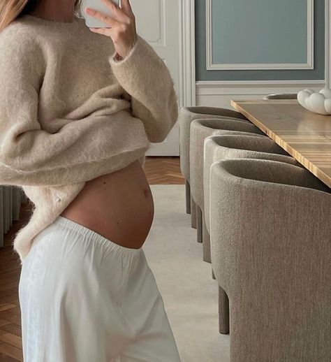 maternity photoshoot outfit ideas 0048