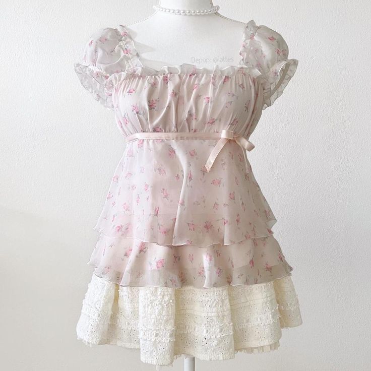 Melanie Martinez outfit ideas 0094