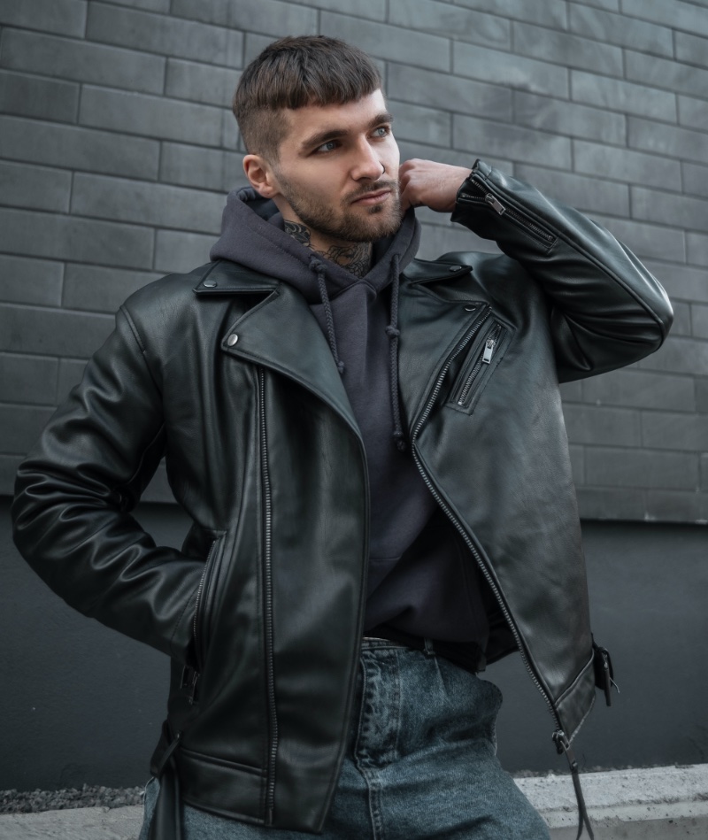 mens leather jacket outfit ideas 0017