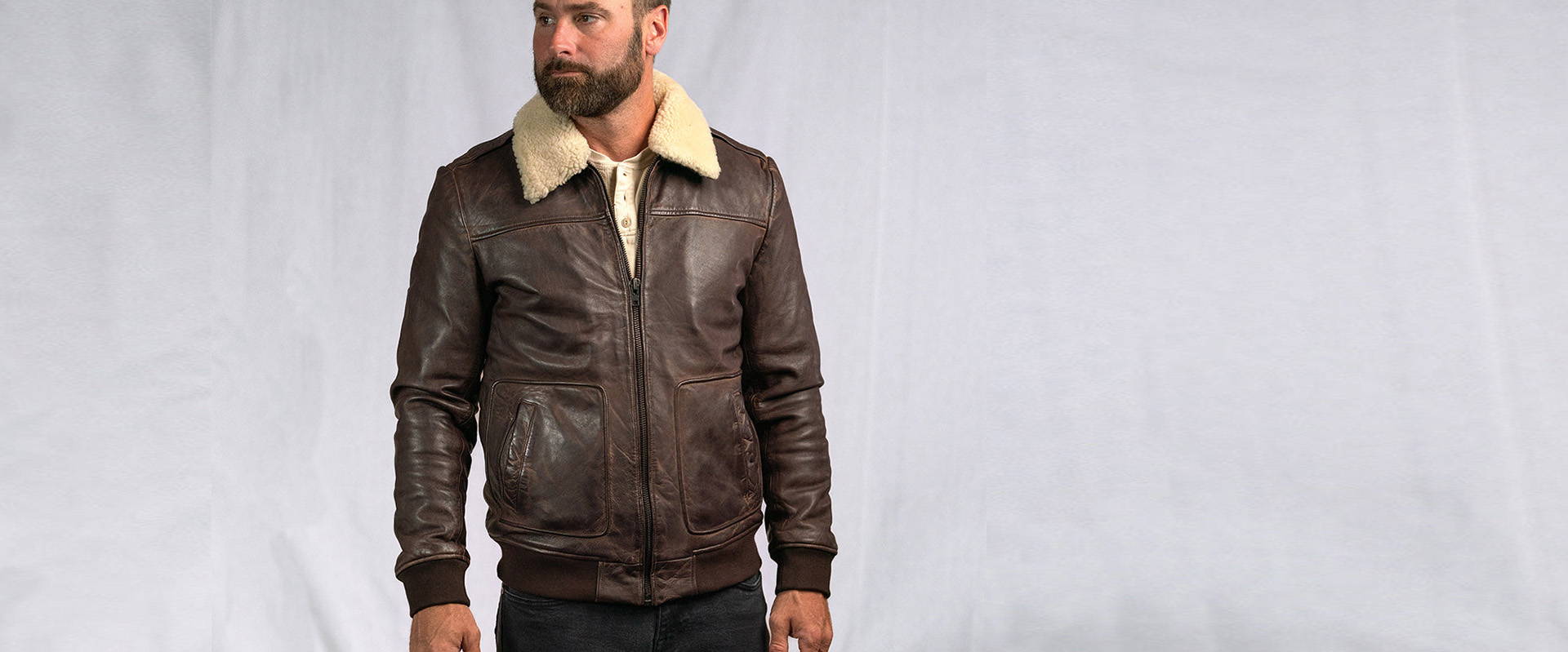 mens leather jacket outfit ideas 0070