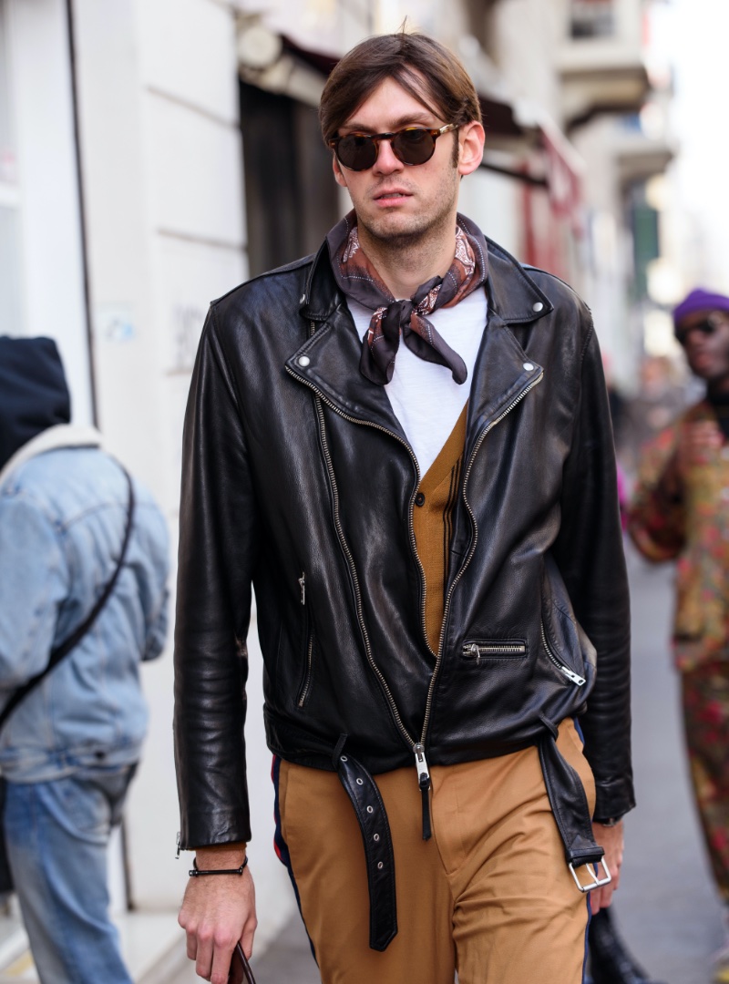 mens leather jacket outfit ideas 0078