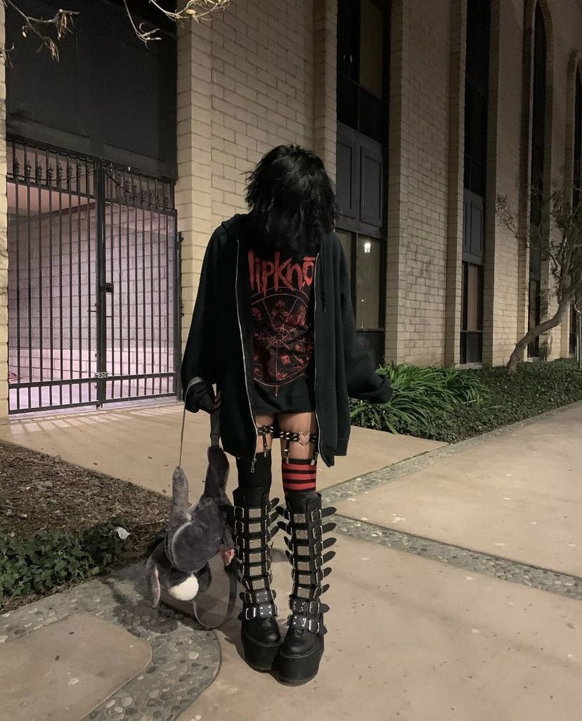 Metal concert outfit ideas 0071