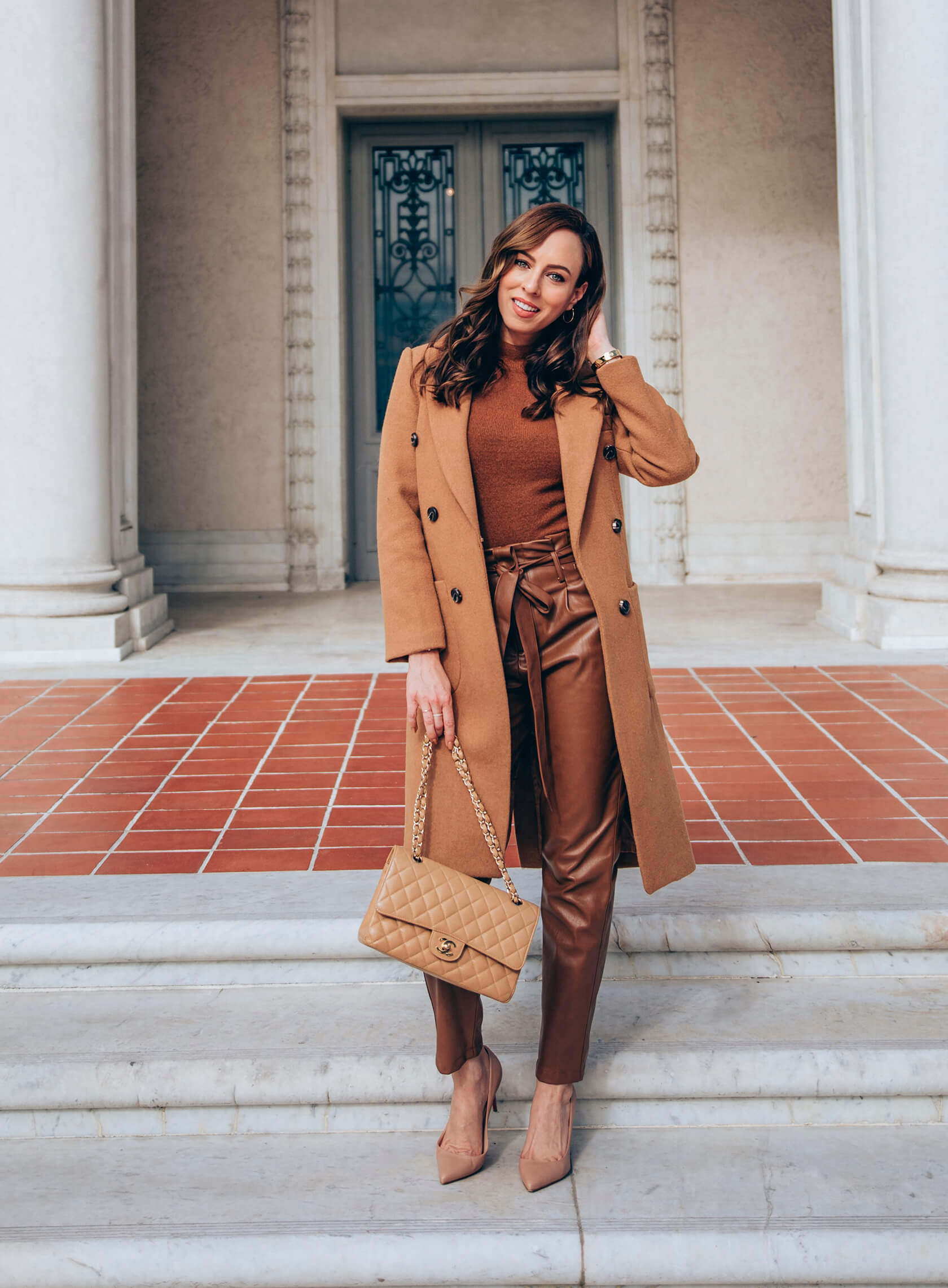 minimalist camel outfit ideas for everyday wear