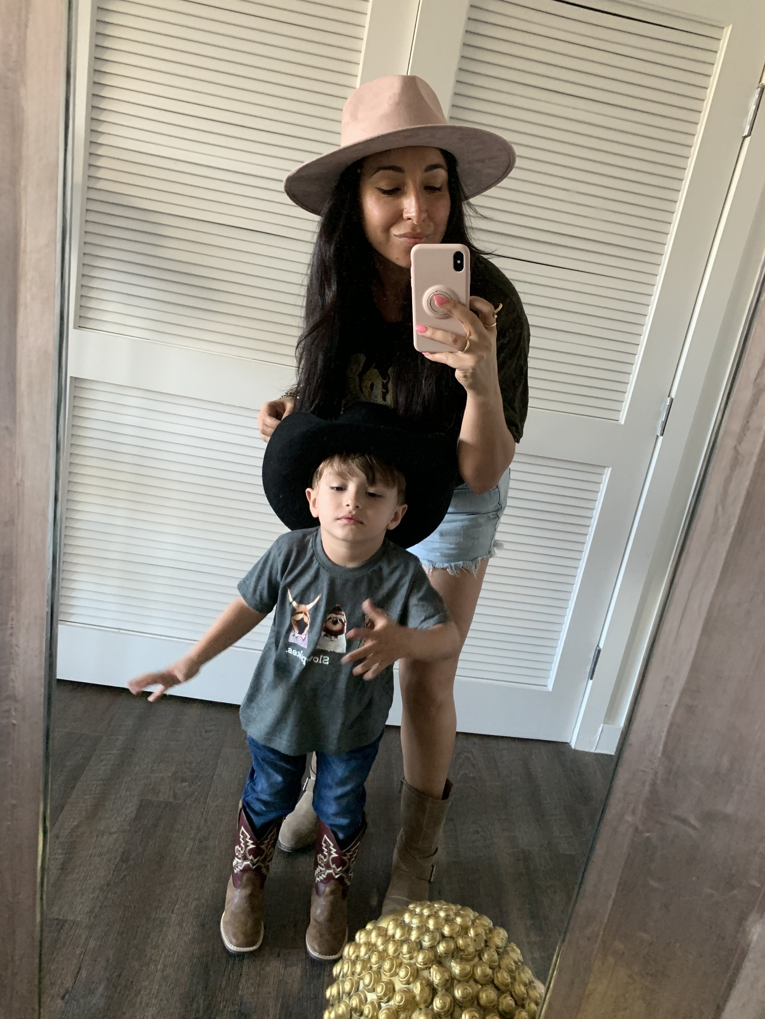 mom and son outfit ideas 0098