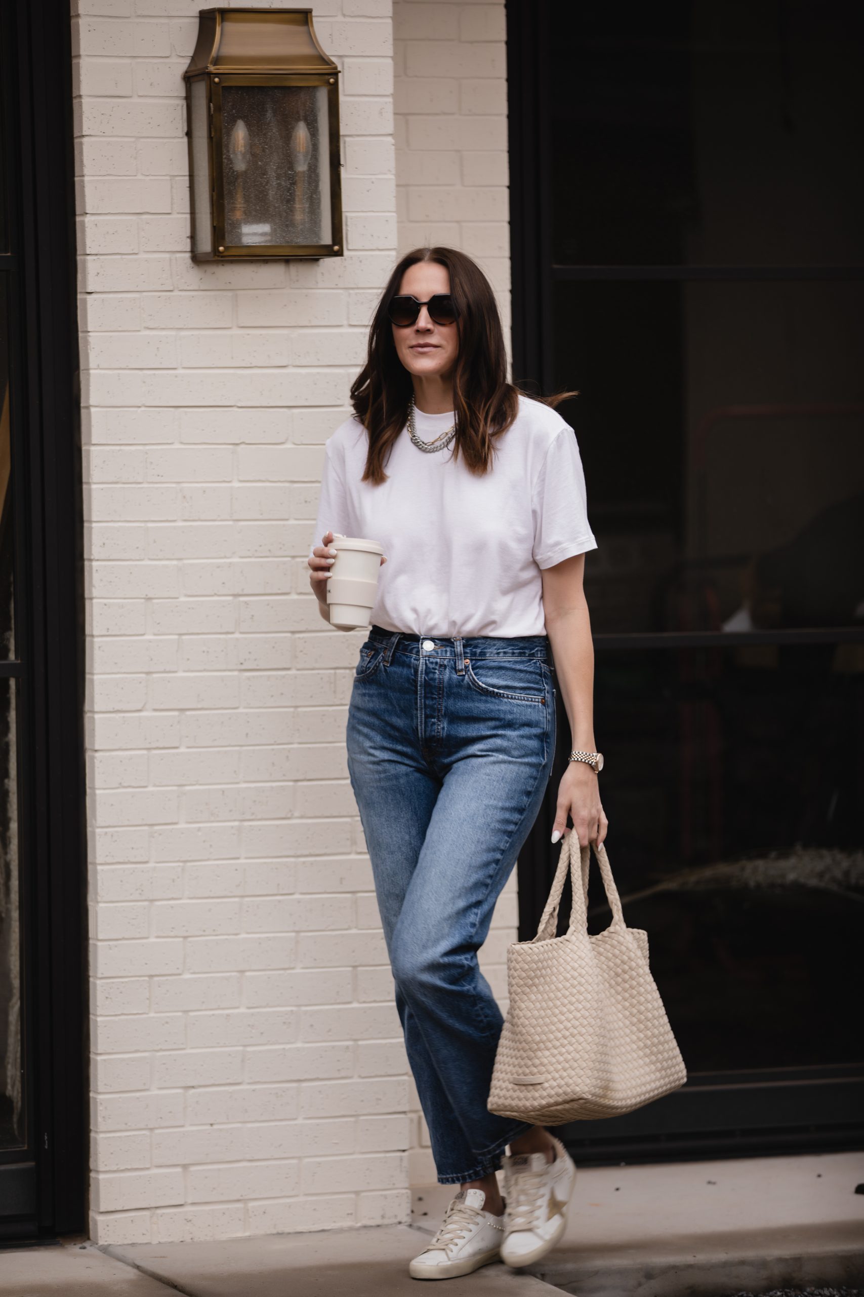 mom jeans outfit ideas 0066