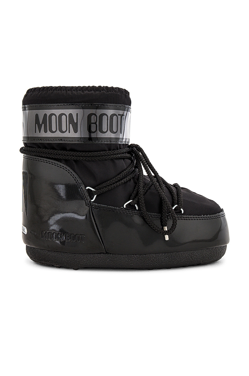 Moon Boots outfit ideas 0056