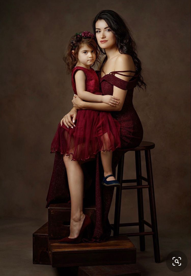 mother daughter photoshoot outfit ideas 0020