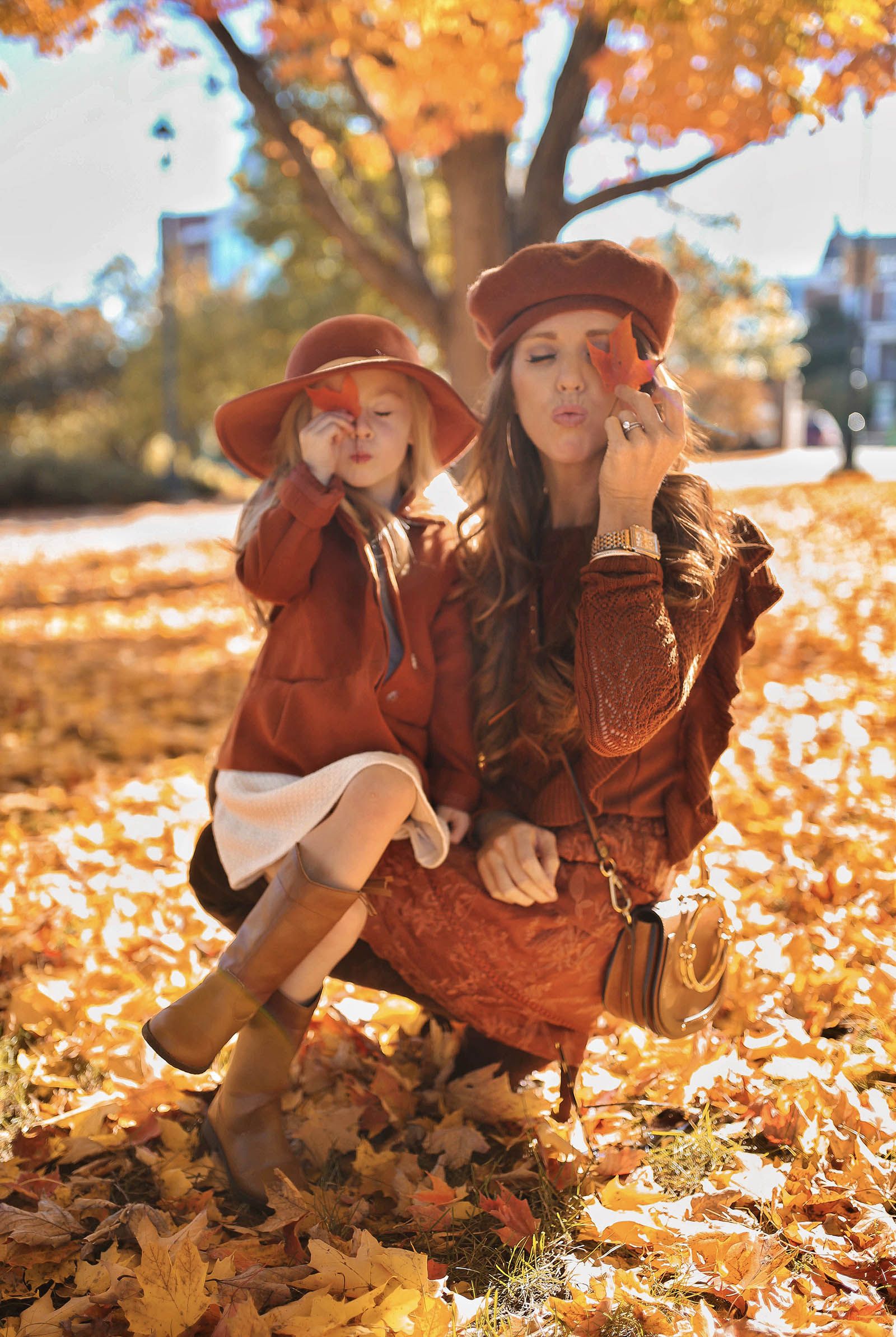 mother daughter photoshoot outfit ideas 0057