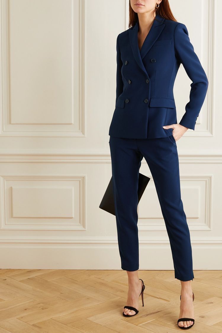 navy blue blazer outfit ideas female 0018