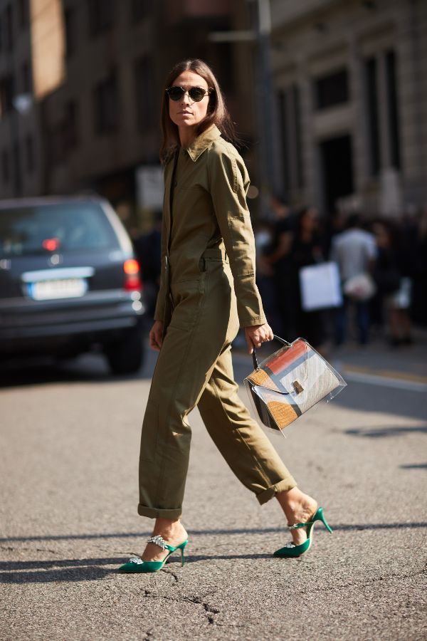 olive green jumpsuit outfit ideas 0024