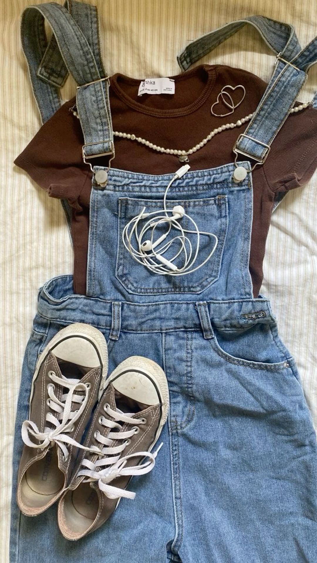 overall outfit ideas 0019