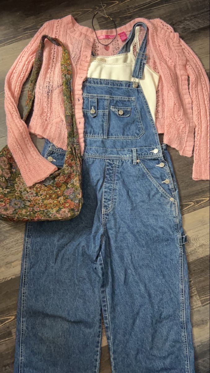 overall outfit ideas 0027