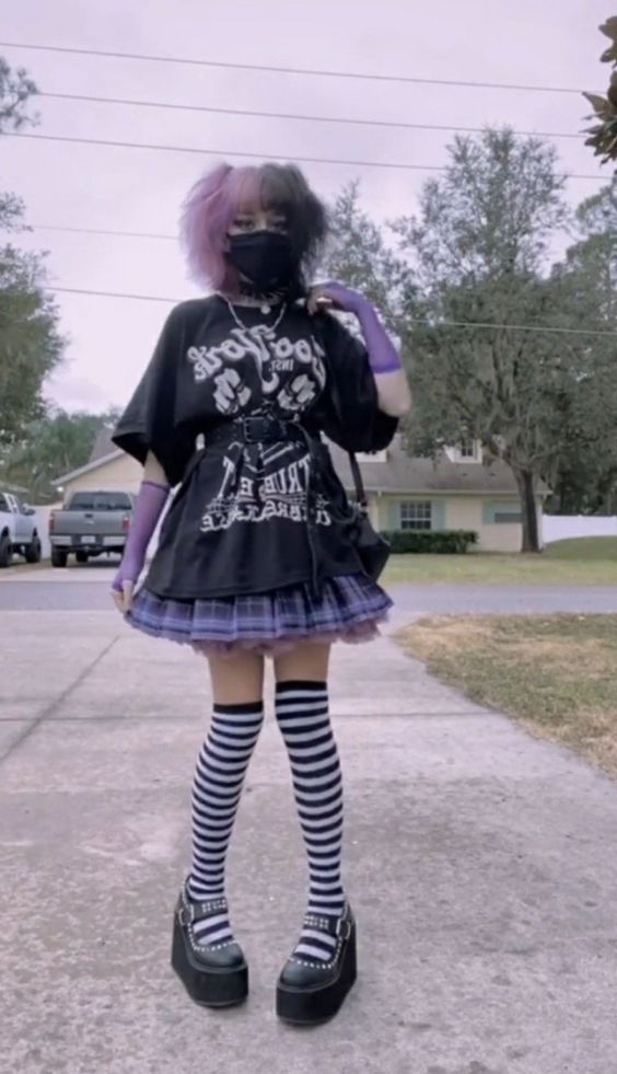 pastel Goth outfit ideas 0043